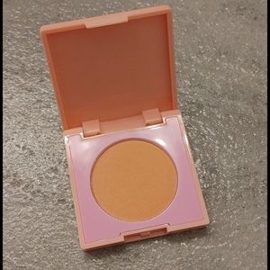 HIPDOT blush in Solstice